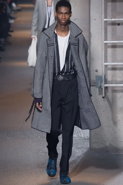 Look 6